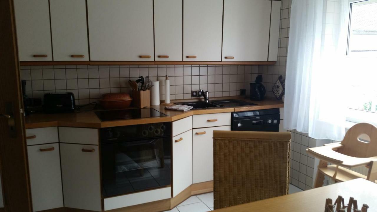 Ferienwohnung Rucksack-Bimbes Altendiez エクステリア 写真